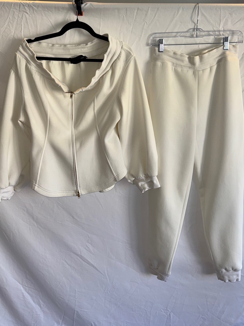Brandon Maxwell SS 2021 Runway Cream Zip Hoodie & Jogger Set
